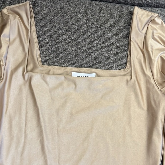 Babaton Contour Squareneck Longsleeve Bodysuit Size M - Picture 9 of 12